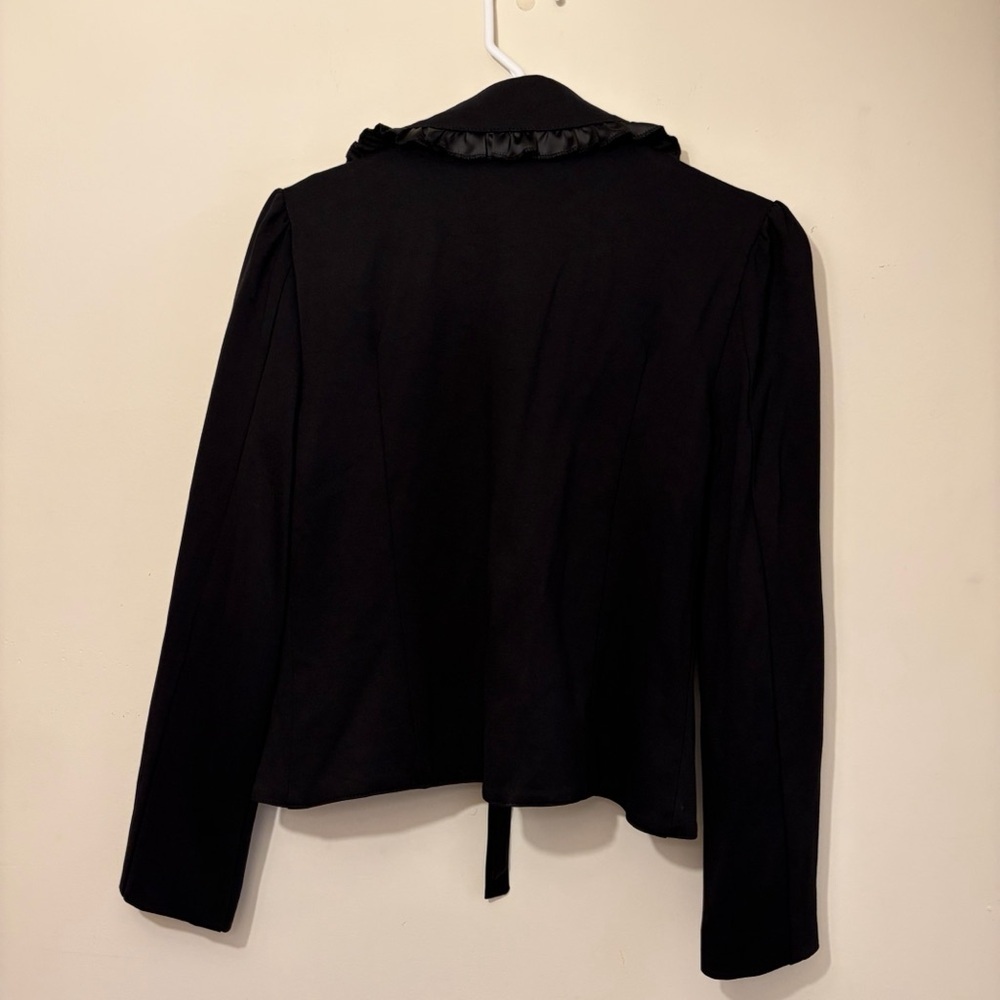 Foxblood Ophelia Cropped Blazer - Picture 6 of 6